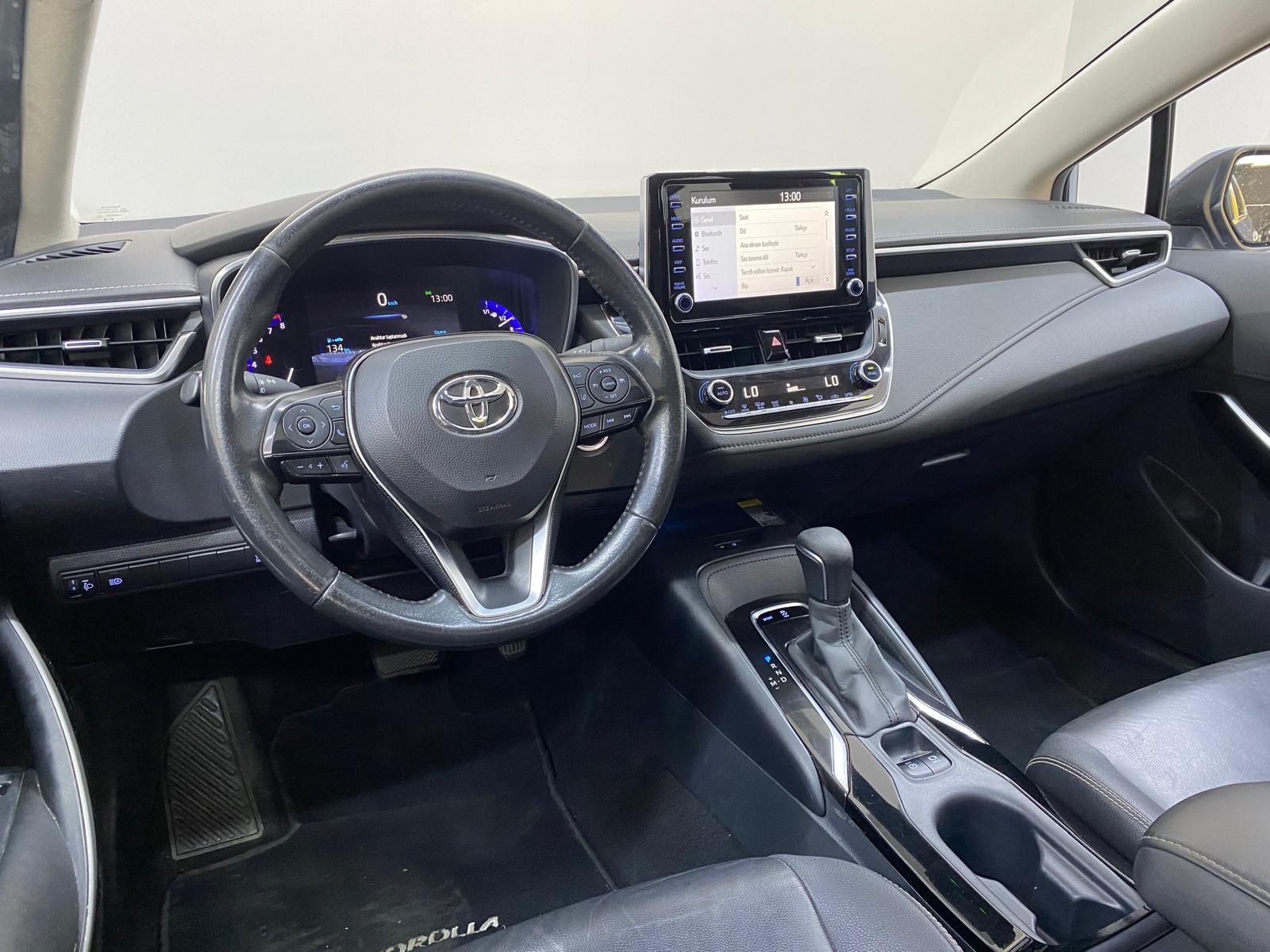 TOYOTA COROLLA 24